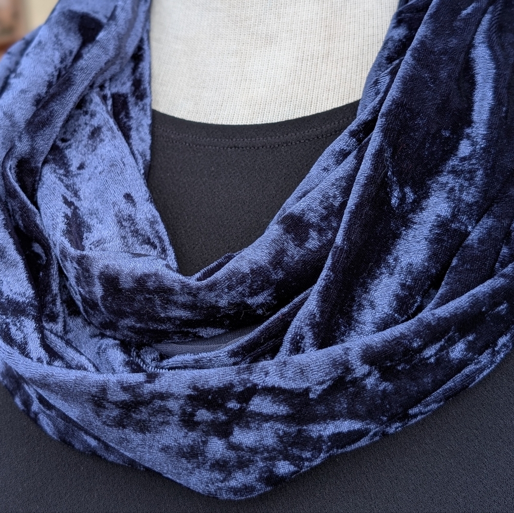 Deep Blue Velvet Infinity Scarf - Picture 4 of 5